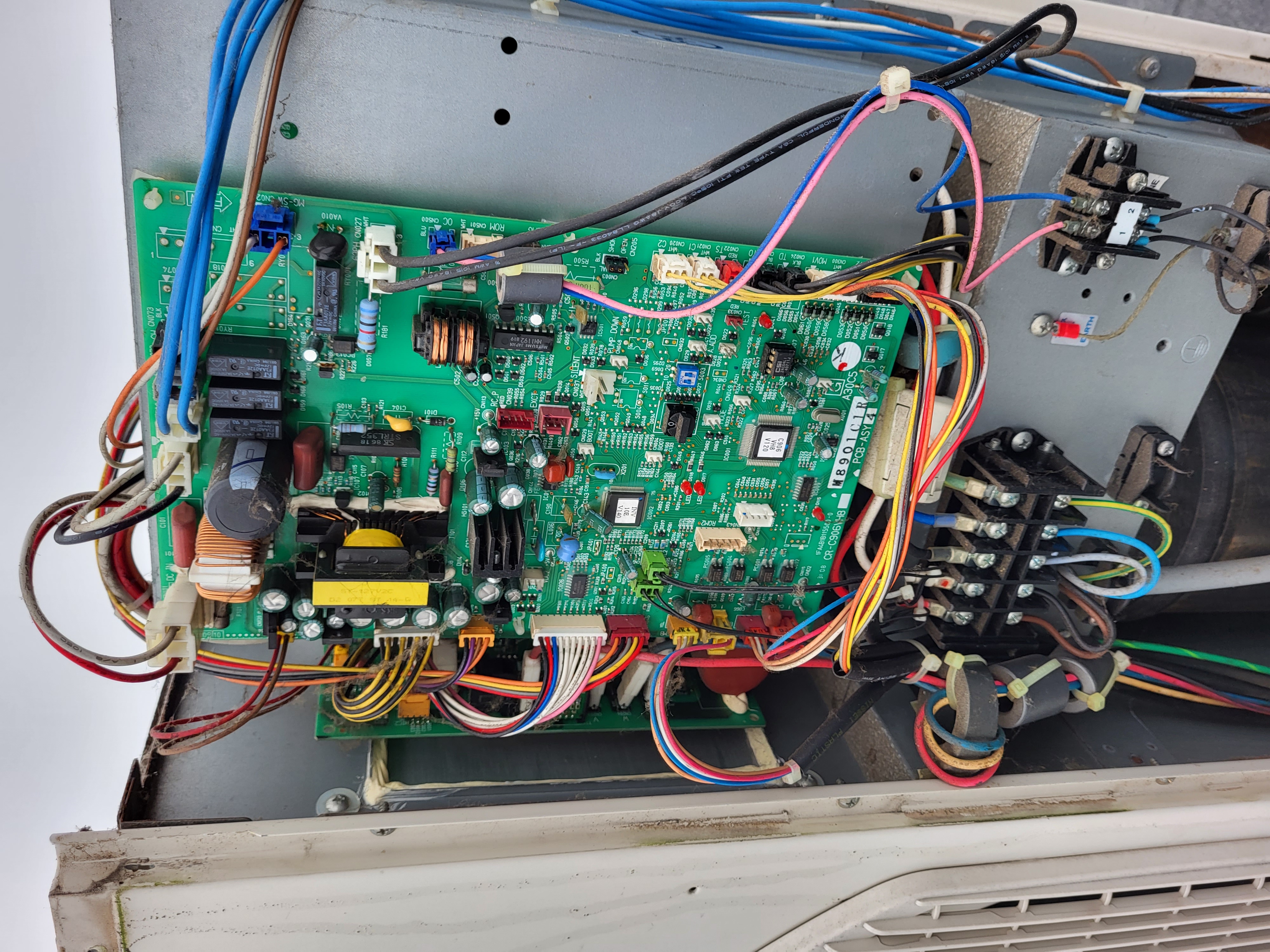 Moederboard Vervangen Warmtepomp Groningen